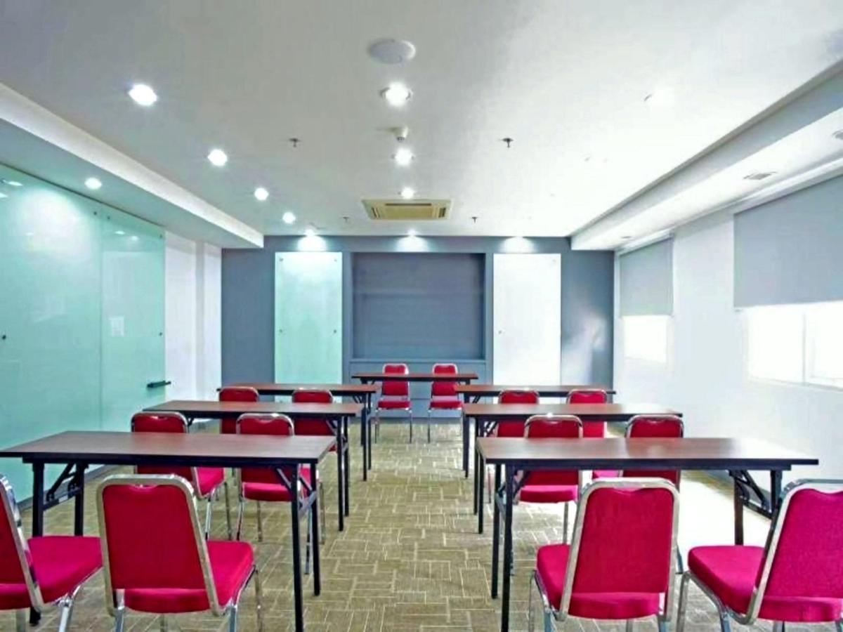 Monoloog Hotel פאלמבאנג מראה חיצוני תמונה
