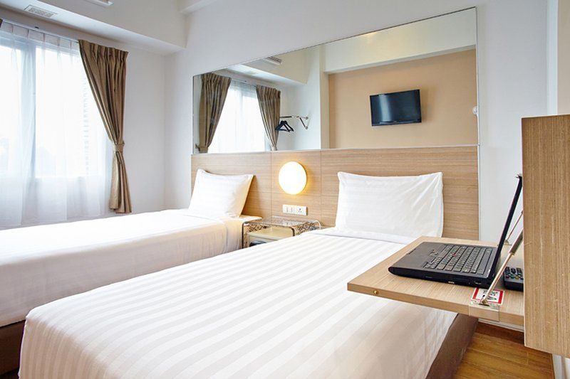 Monoloog Hotel פאלמבאנג מראה חיצוני תמונה
